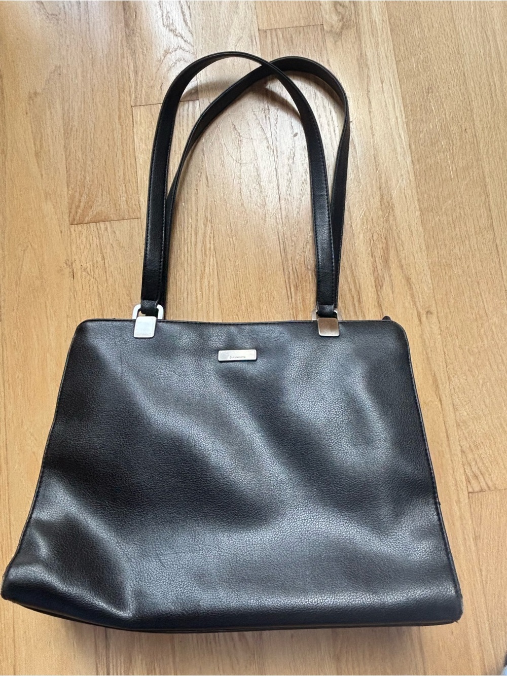 Classic Liz Claiborne Black Structured Shoulder Purse Minimalist